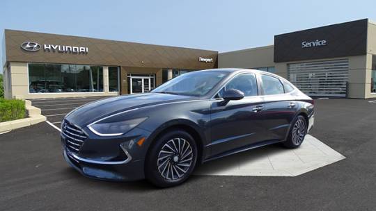 2023 Hyundai Sonata Hybrid SEL — Sedan — 3,238 mi — Middletown, RI