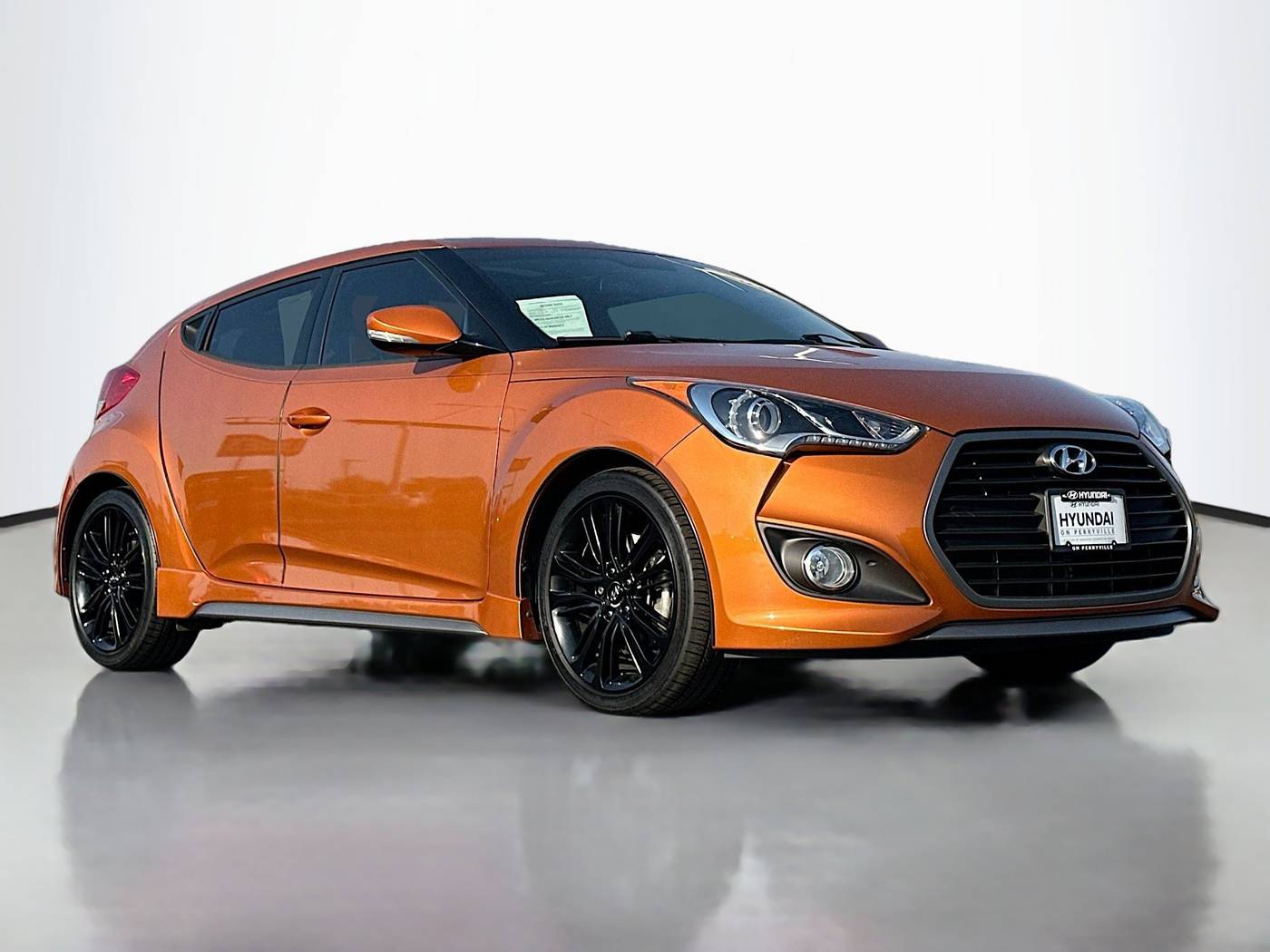 2016 Hyundai Veloster Turbo — Hatchback — 42,141 mi — Rockford, IL