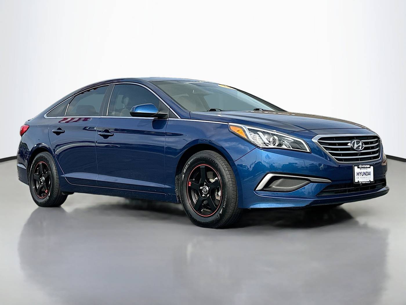 2016 Hyundai Sonata SE — Sedan — 118,889 mi — Rockford, IL