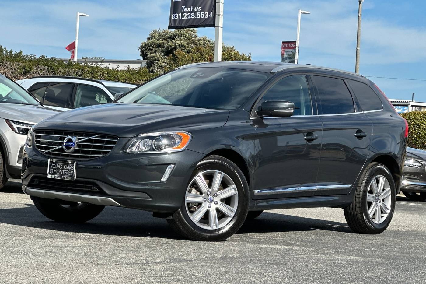 2016 Volvo XC60 T6 Platinum — SUV — 30,832 mi — Seaside, CA