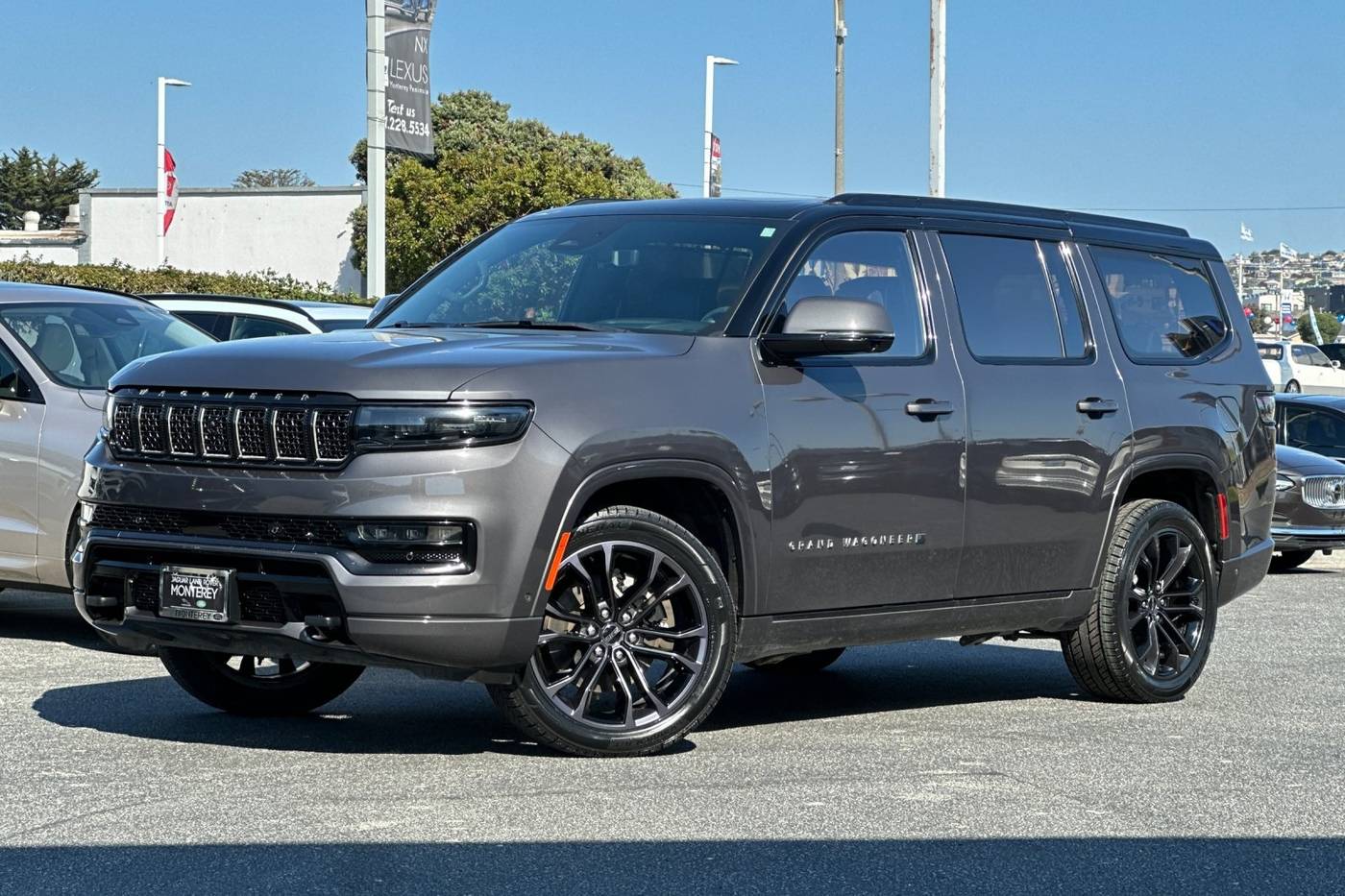 2022 Jeep Grand Wagoneer Series II Obsidian — SUV — 25,869 mi — Seaside, CA