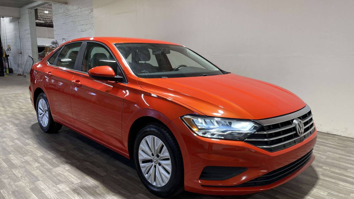 2019 Volkswagen Jetta R-Line — Sedan — 25,600 mi — South Plainfield, NJ