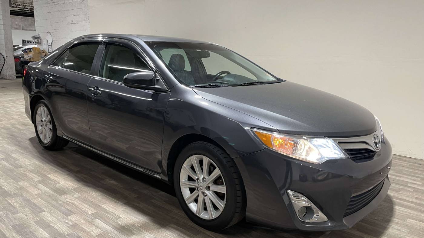 2012 Toyota Camry XLE V6 — Sedan — 127,030 mi — South Plainfield, NJ