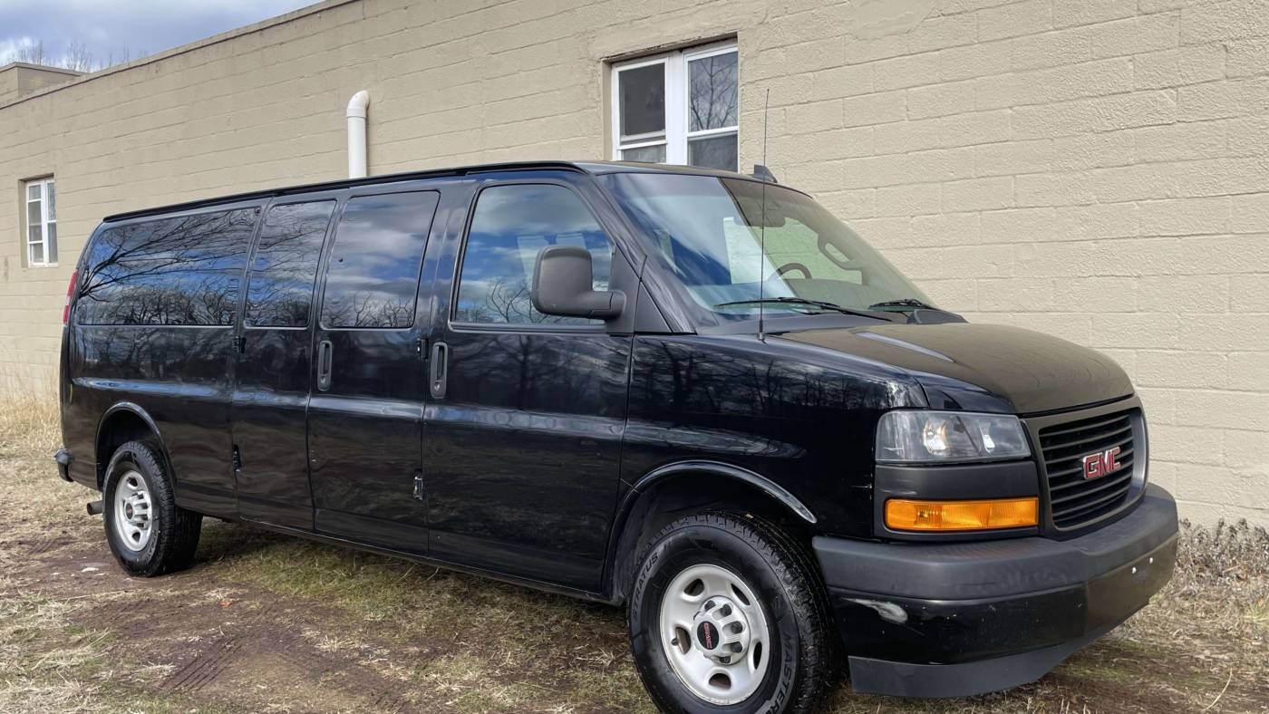 2020 GMC Savana Passenger LS — Passenger Van — 73,618 mi — South Plainfield, NJ