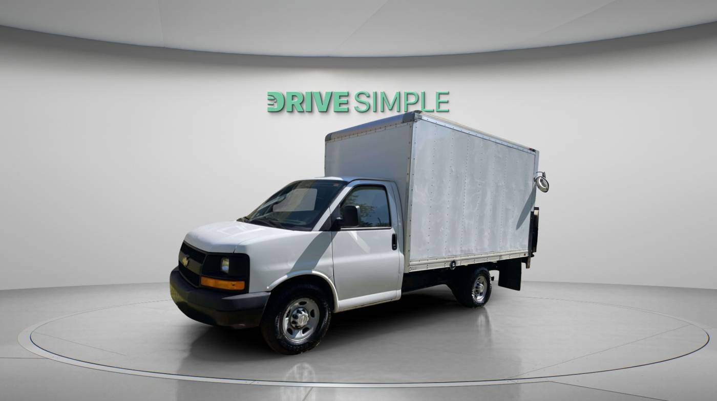 2017 Chevrolet Express Commercial Cutaway 3500 — Chassis Cab Truck — 99,654 mi — South Plainfield, NJ
