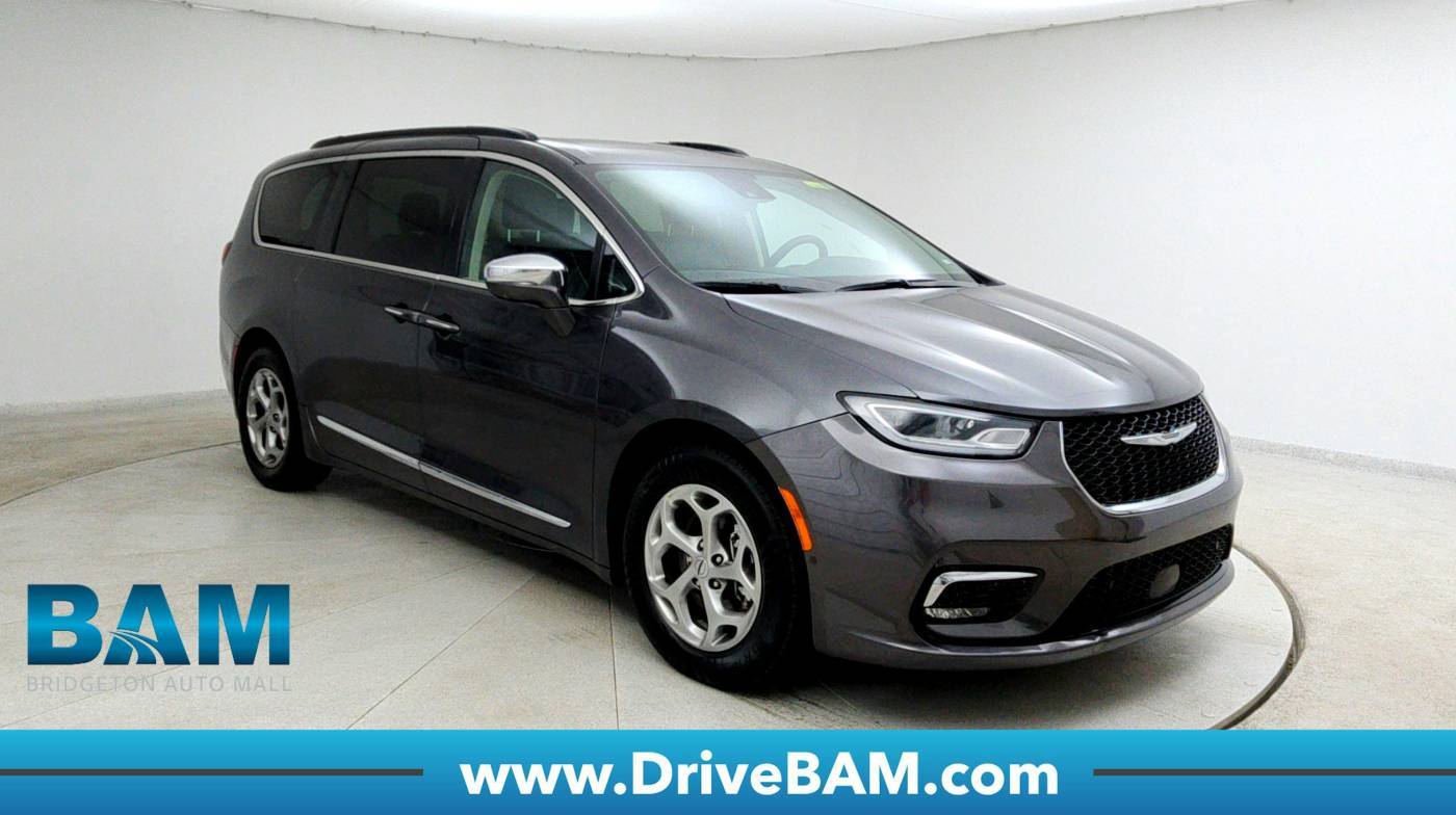 2022 Chrysler Pacifica Limited — Minivan — 83,488 mi — Bridgeton, NJ