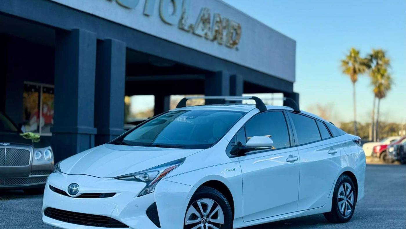 2017 Toyota Prius Four — Hatchback — 96,179 mi — Jacksonville, FL