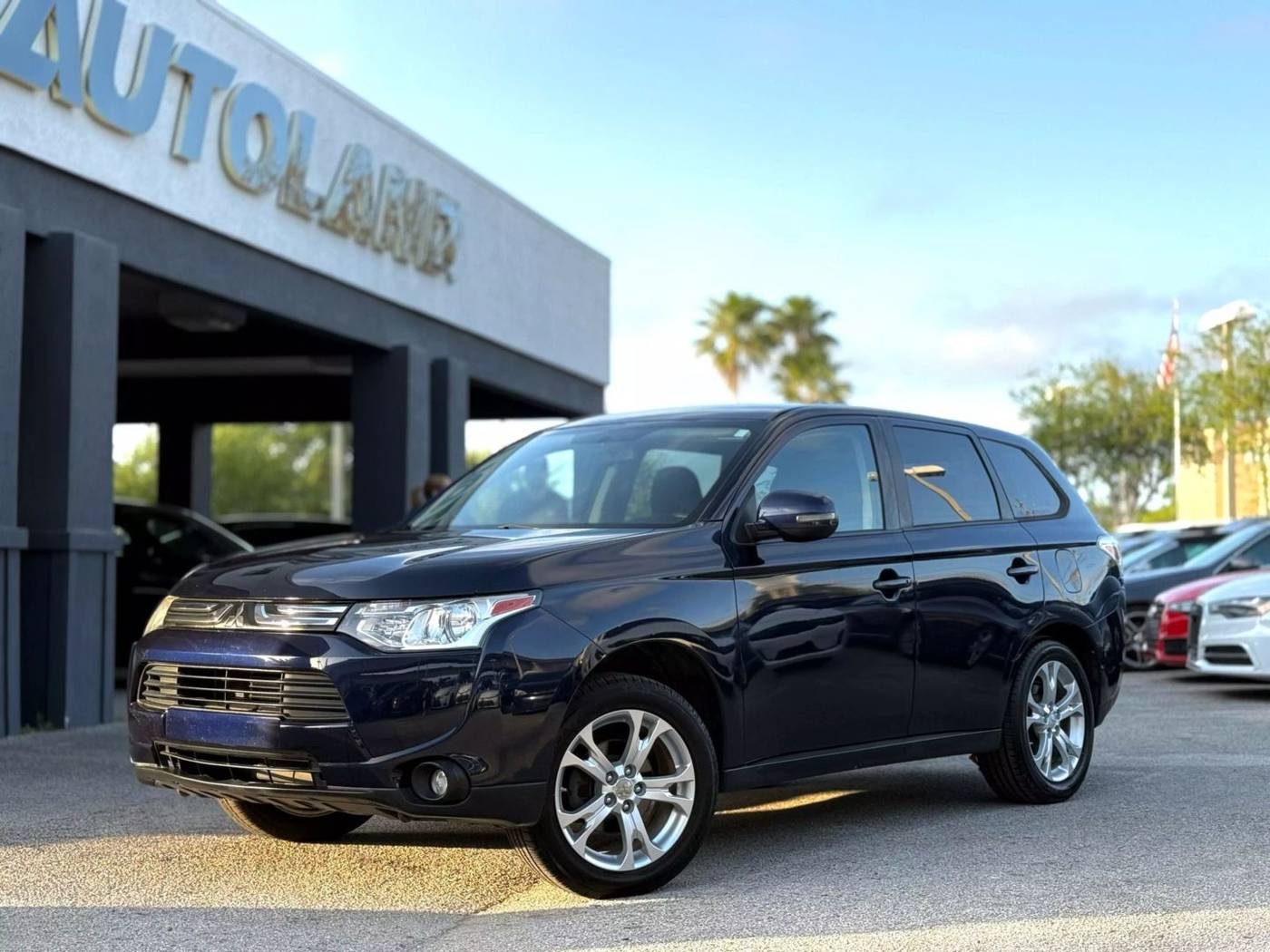 2014 Mitsubishi Outlander SE — SUV — 95,570 mi — Jacksonville, FL