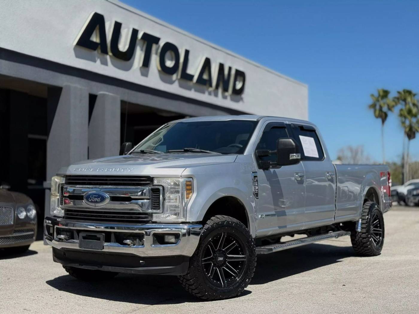 2018 Ford Super Duty F-350 XLT — Pickup Truck — 197,972 mi — Jacksonville, FL