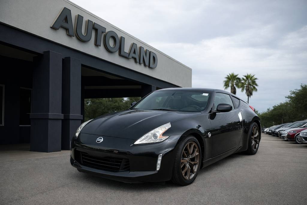 2017 Nissan 370Z Base