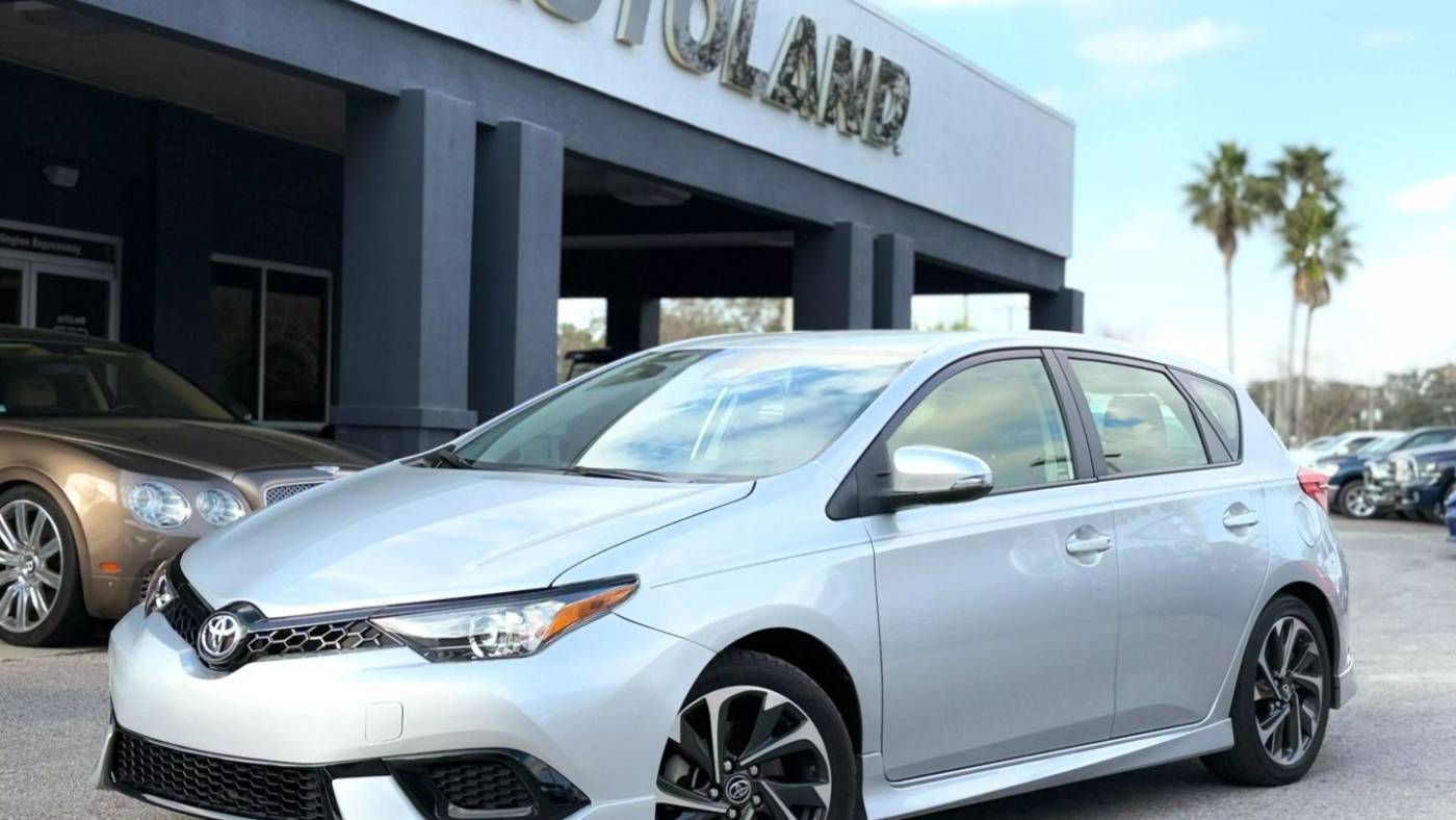 2018 Toyota Corolla iM iM — Hatchback — 25,741 mi — Jacksonville, FL