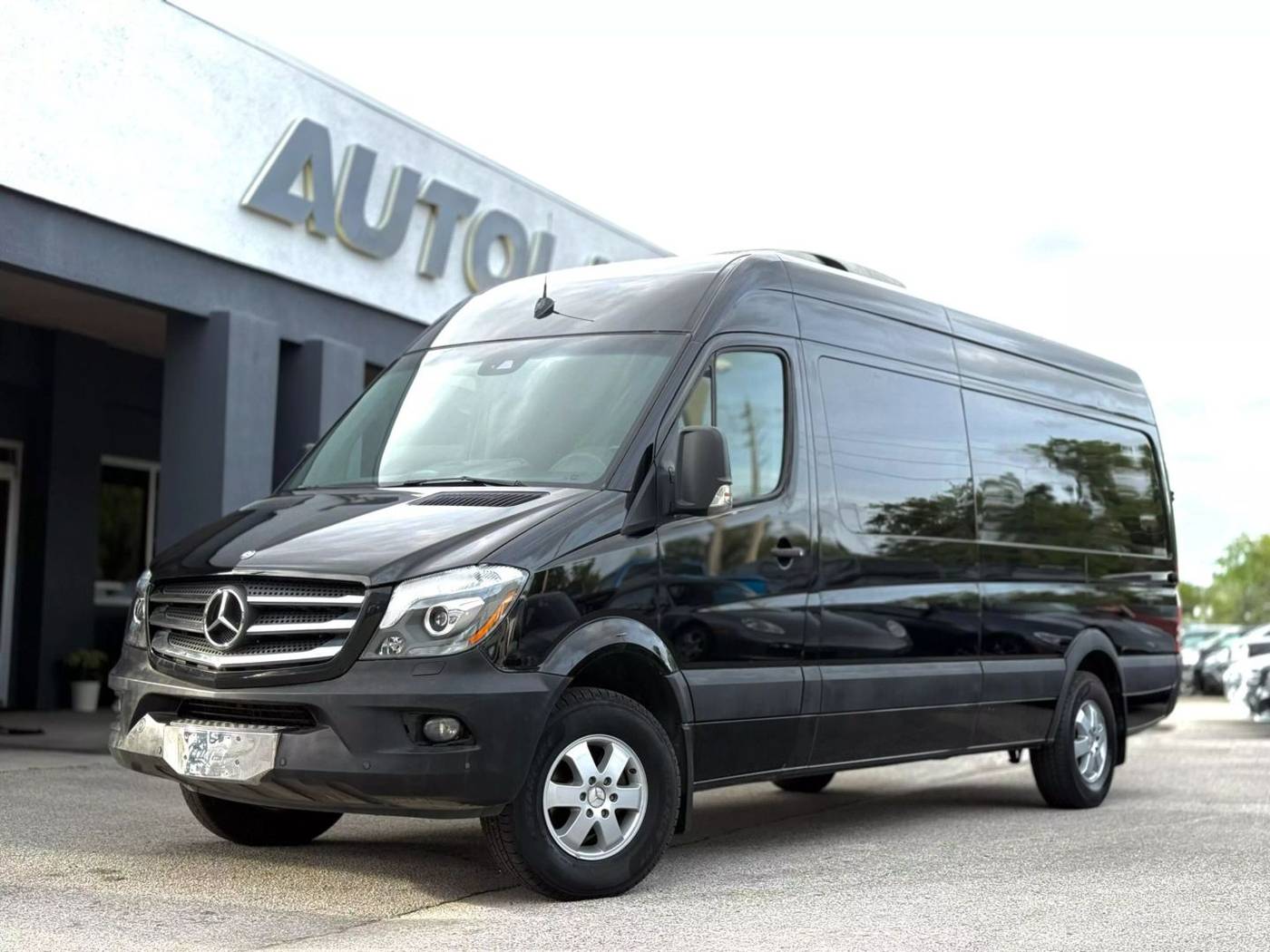 2014 Mercedes-Benz Sprinter Crew Van 2500 — Passenger Van — 74,122 mi — Jacksonville, FL