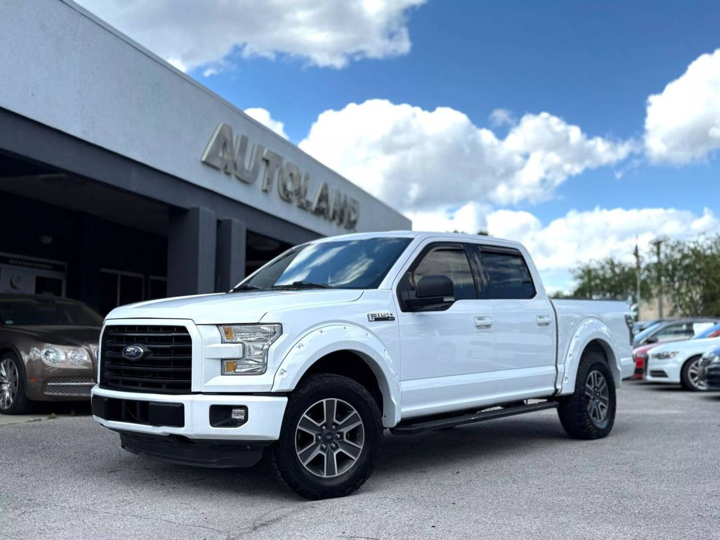 2016 Ford F-150 XLT — Pickup Truck — 106,624 mi — Jacksonville, FL