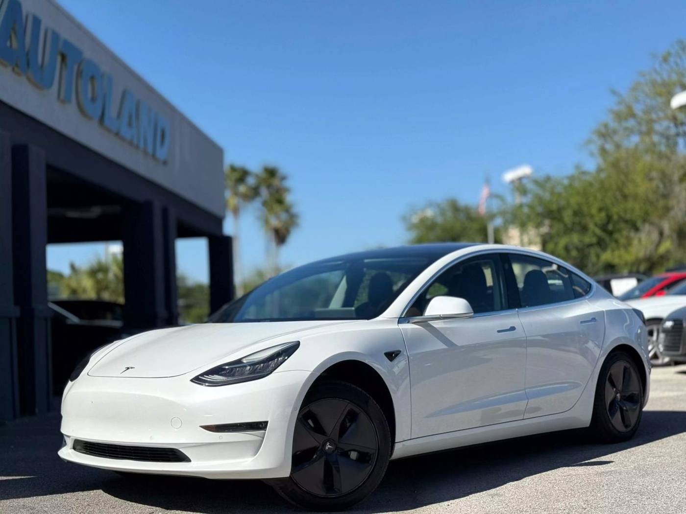 2018 Tesla Model 3 Mid Range — Sedan — 83,070 mi — Jacksonville, FL