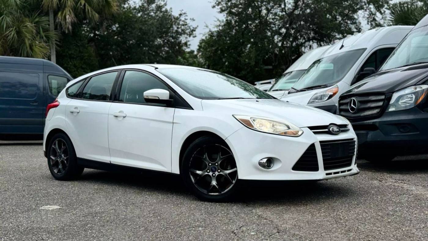 2014 Ford Focus SE — Hatchback — 151,270 mi — Jacksonville, FL