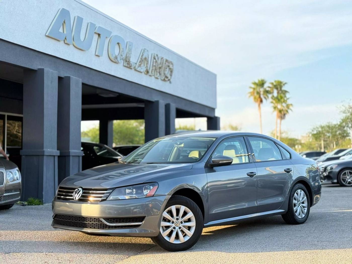 2012 Volkswagen Passat S — Sedan — 22,911 mi — Jacksonville, FL