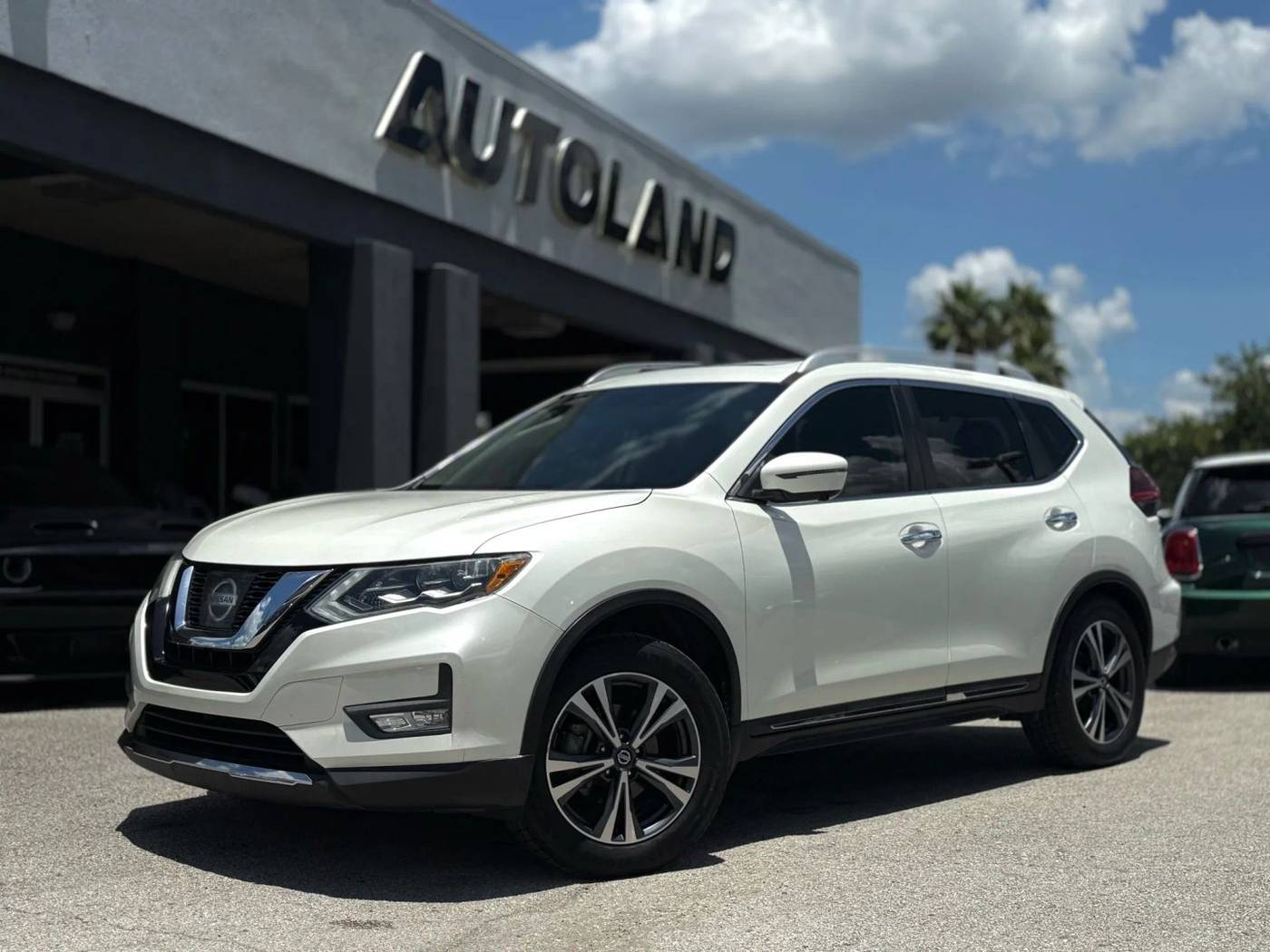 2017 Nissan Rogue SL — SUV — 97,000 mi — Jacksonville, FL