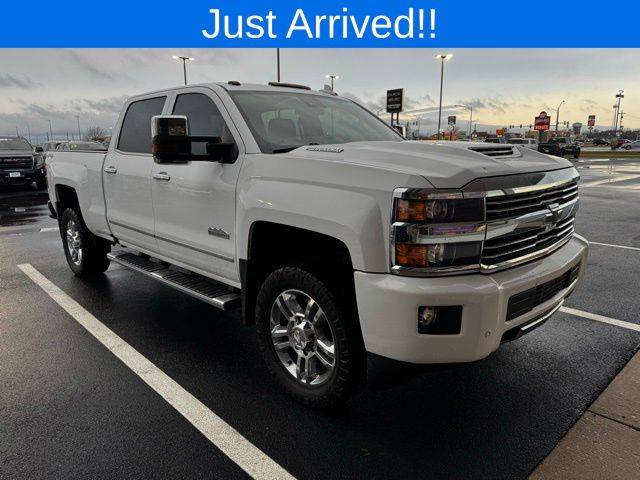 2017 Chevrolet Silverado 2500HD High Country — Pickup Truck — 138,937 mi — Peru, IL