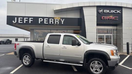 2014 GMC Sierra 2500HD SLT — Pickup Truck — 137,064 mi — Peru, IL