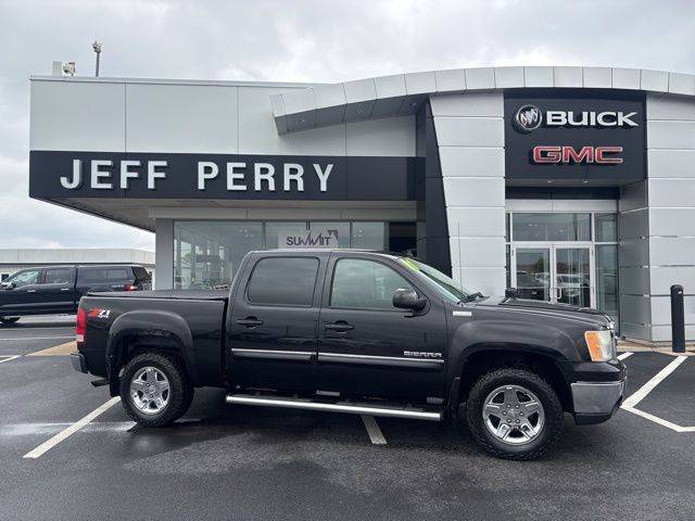2011 GMC Sierra 1500 SLE — Pickup Truck — 124,957 mi — Peru, IL