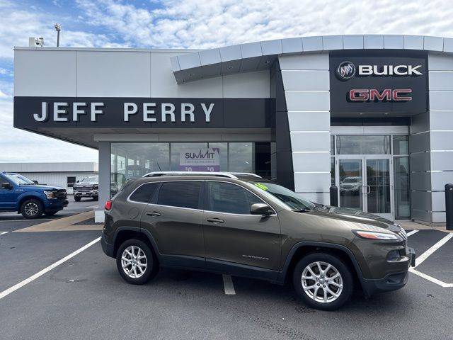 2016 Jeep Cherokee Latitude — SUV — 111,501 mi — Peru, IL