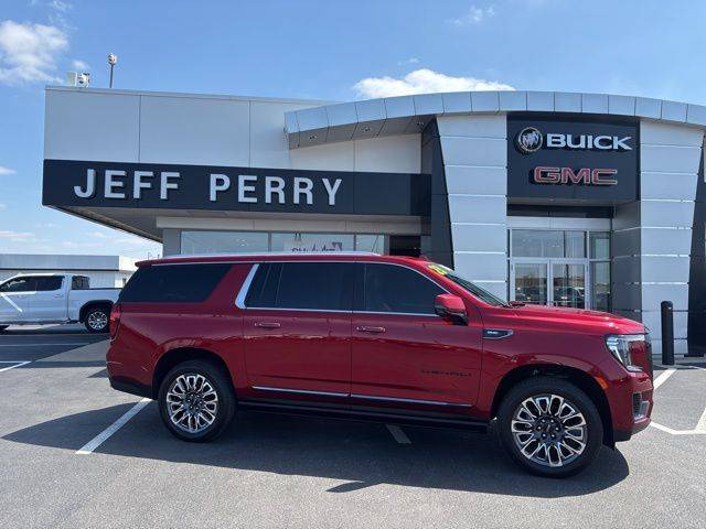 2023 GMC Yukon Denali Ultimate — SUV — 33,738 mi — Peru, IL