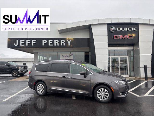 2018 Chrysler Pacifica Touring L — Minivan — 80,391 mi — Peru, IL