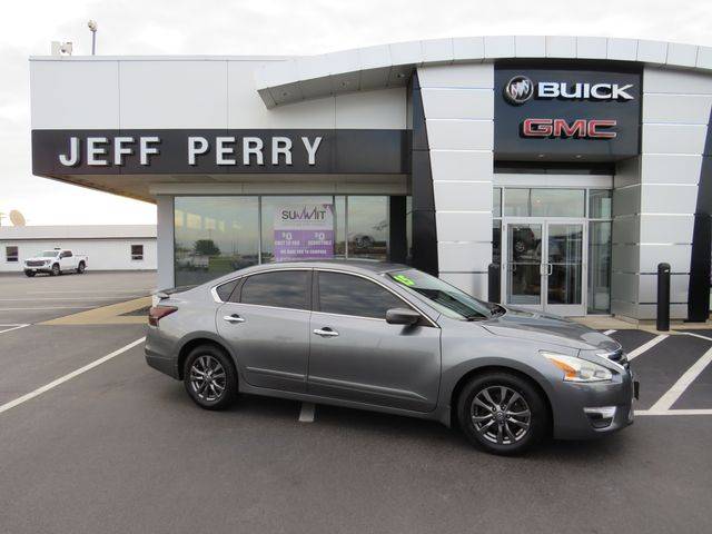 2015 Nissan Altima 2.5 S — Sedan — 80,712 mi — Peru, IL