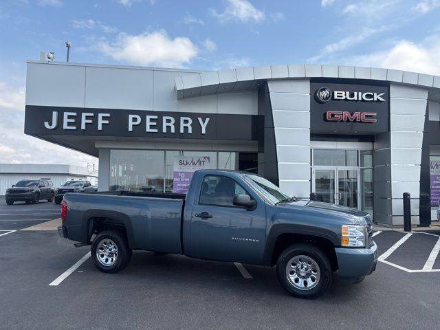 2011 Chevrolet Silverado 1500 WT — Pickup Truck — 52,787 mi — Peru, IL