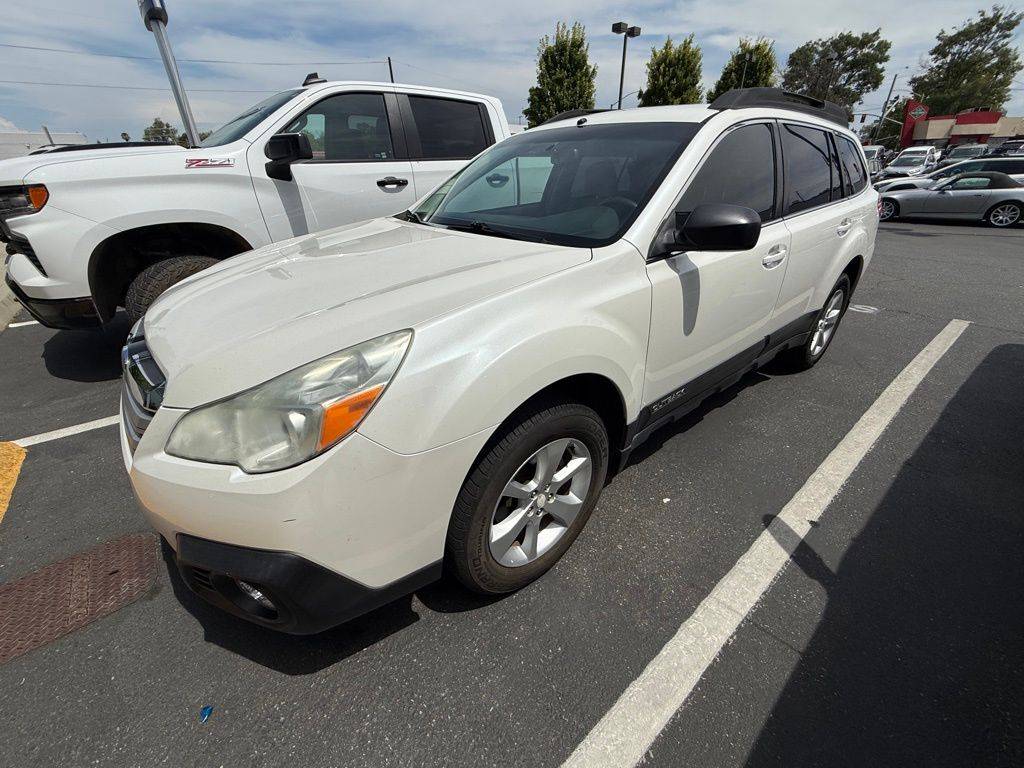 2014 Subaru Outback 2.5i — SUV — 92,684 mi — Redding, CA