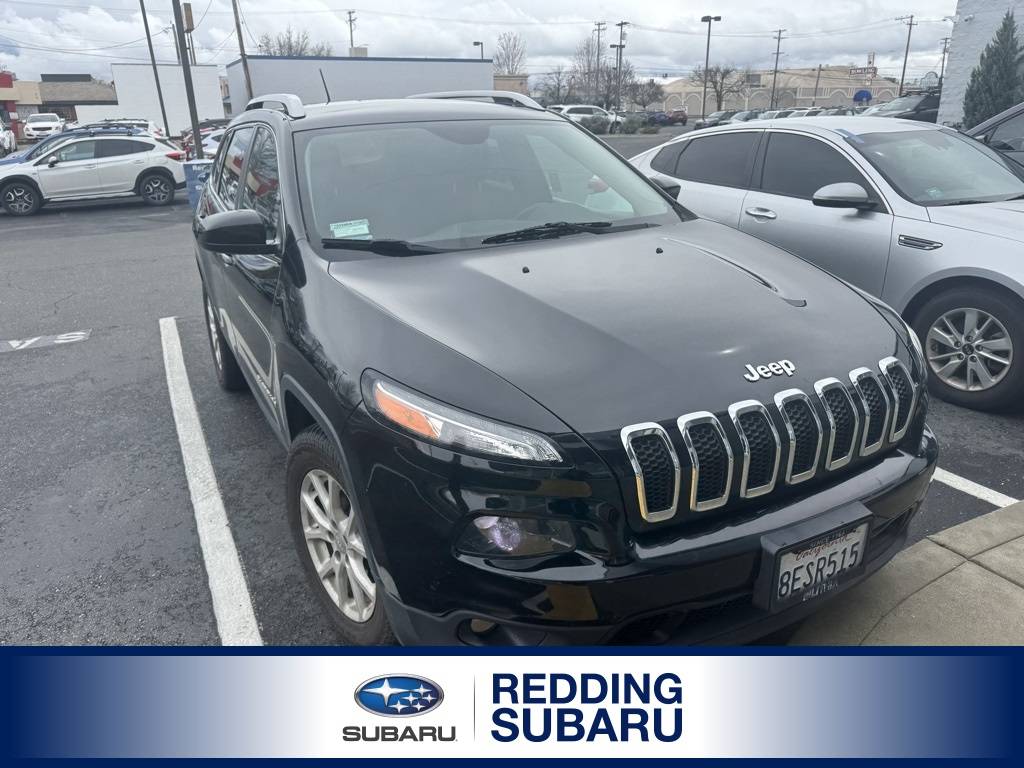 2017 Jeep Cherokee Latitude — SUV — 96,888 mi — Redding, CA