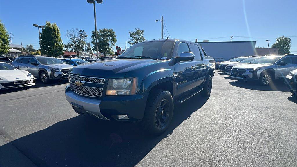 2007 Chevrolet Avalanche 1LT — Pickup Truck — 155,955 mi — Redding, CA