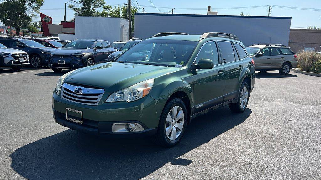 2011 Subaru Outback 2.5i Premium — SUV — 145,871 mi — Redding, CA