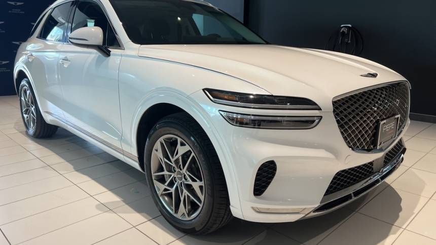 2025 Genesis GV70 2.5T — SUV — 4,788 mi — WhitePlains, NY