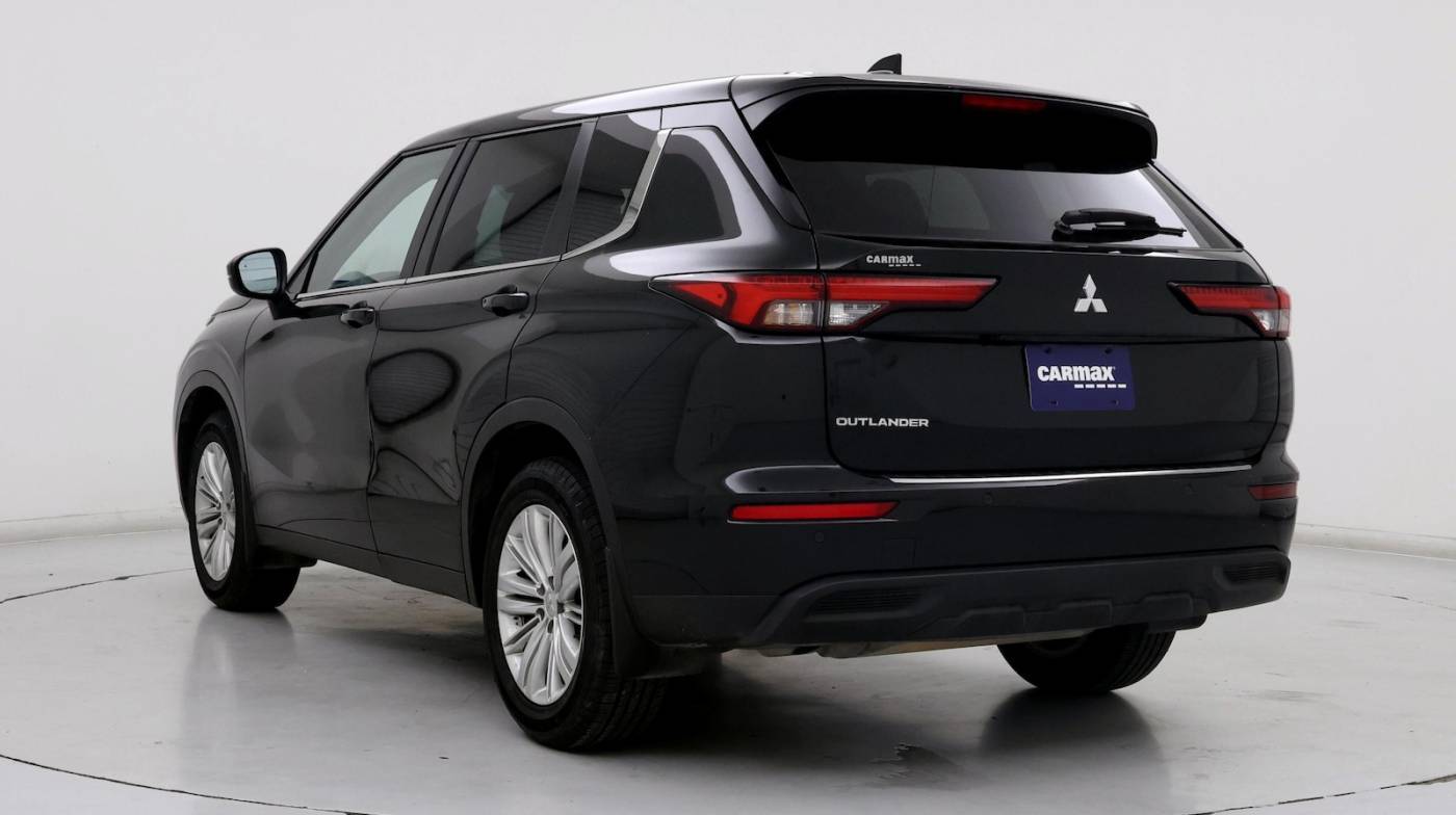 2023 Mitsubishi Outlander ES — SUV — 37,632 mi — College Station, TX