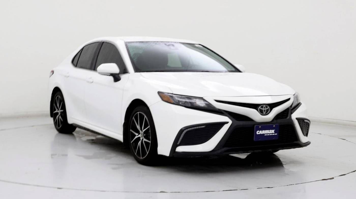 2023 Toyota Camry SE — Sedan — 20,759 mi — College Station, TX