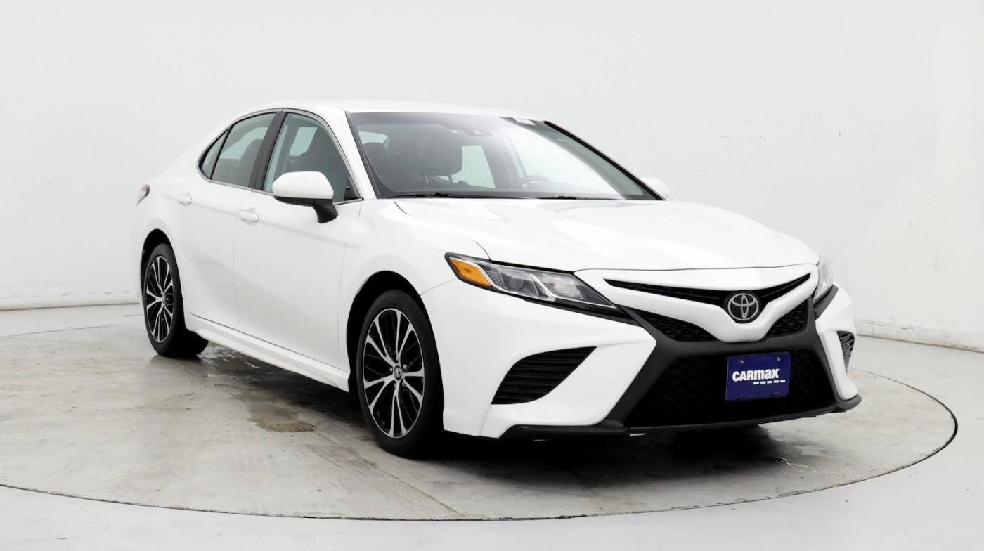 2020 Toyota Camry SE — Sedan — 59,262 mi — Asheville, NC