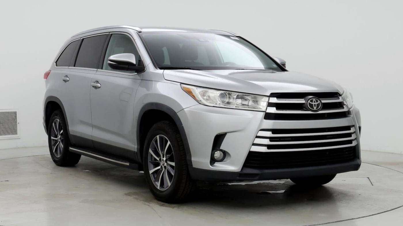 2019 Toyota Highlander XLE — SUV — 63,914 mi — Asheville, NC