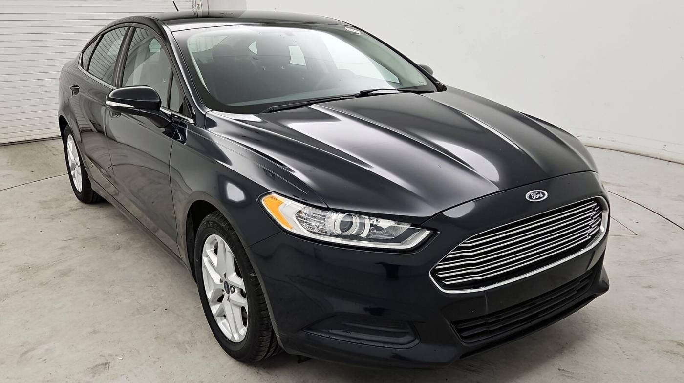 2014 Ford Fusion SE — Sedan — 110,716 mi — Asheville, NC