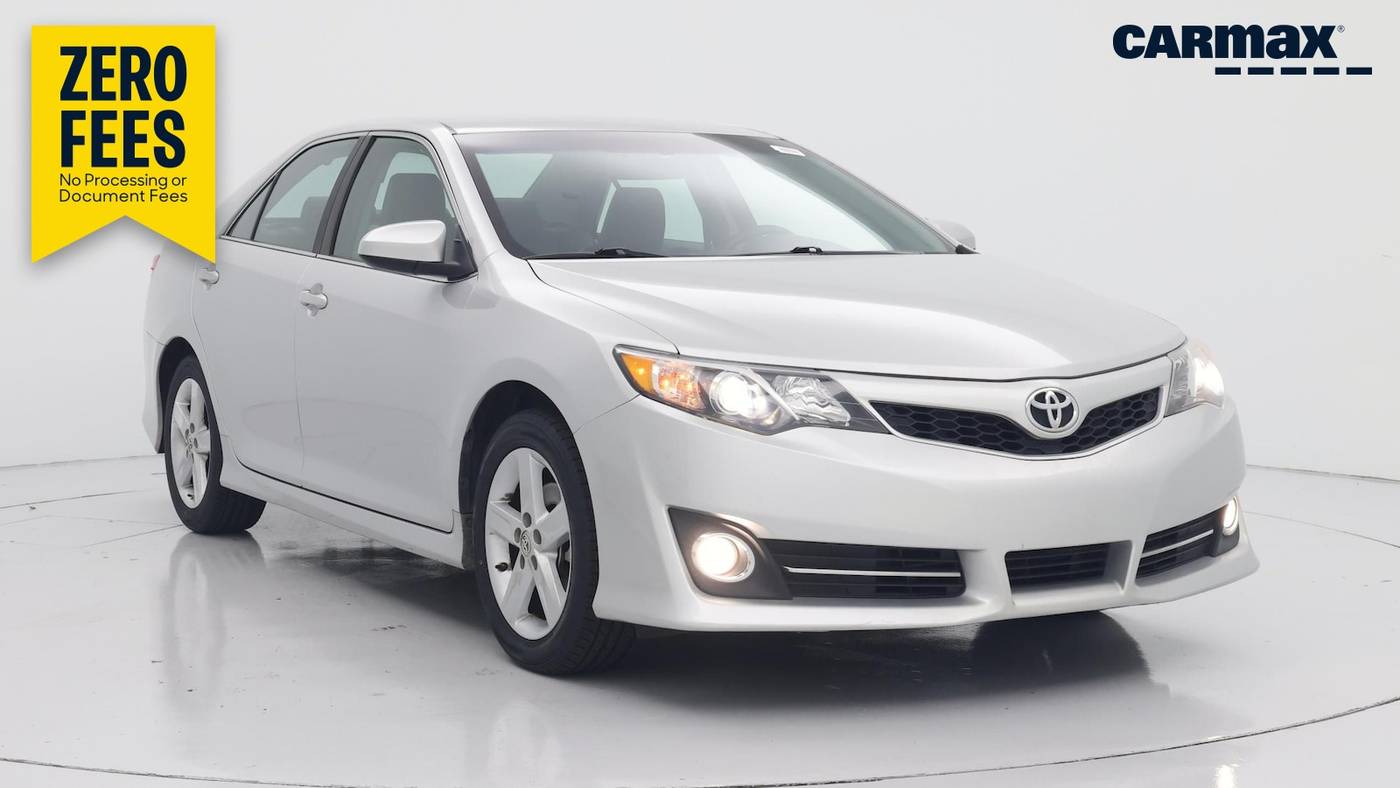 2014 Toyota Camry SE