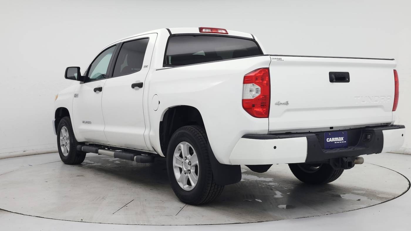 2017 Toyota Tundra SR5