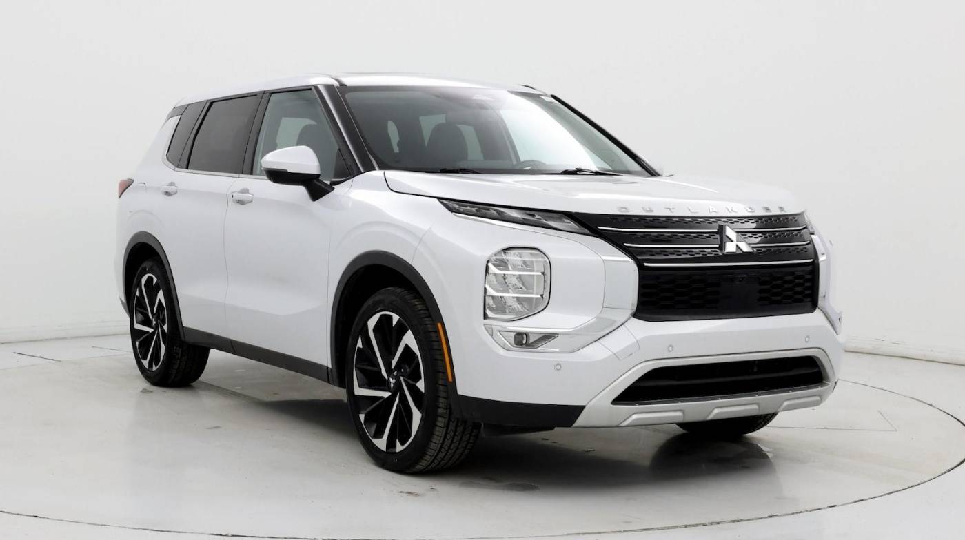 2022 Mitsubishi Outlander SE — SUV — 43,109 mi — Indianapolis, IN