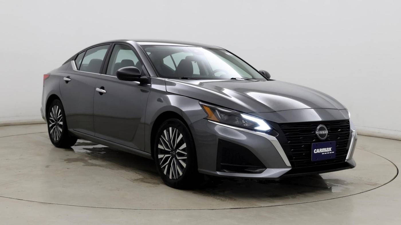 2024 Nissan Altima SV — Sedan — 20,286 mi — Indianapolis, IN