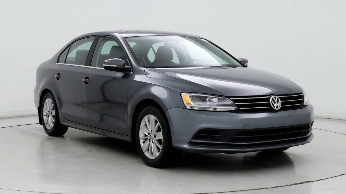 2016 Volkswagen Jetta 1.4T SE — Sedan — 74,900 mi — Indianapolis, IN