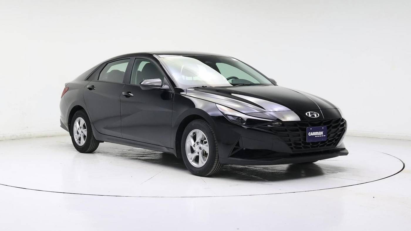 2022 Hyundai Elantra SE — Sedan — 29,892 mi — Indianapolis, IN