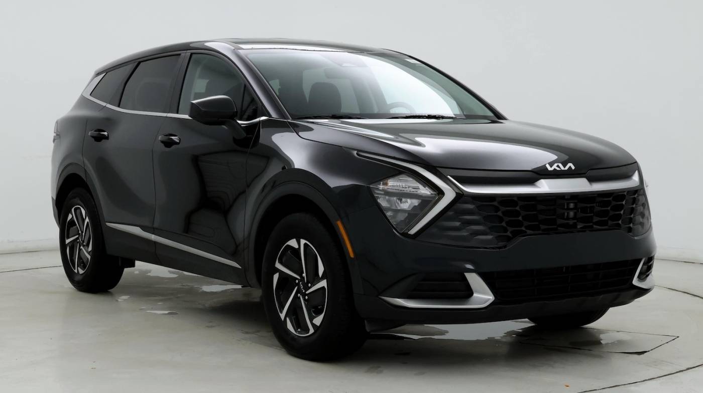 2023 Kia Sportage Hybrid LX — SUV — 17,749 mi — Indianapolis, IN