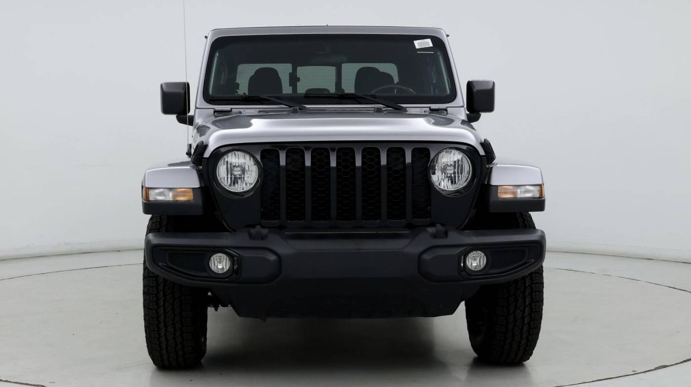 2021 Jeep Gladiator Willys — Pickup Truck — 47,366 mi — Indianapolis, IN