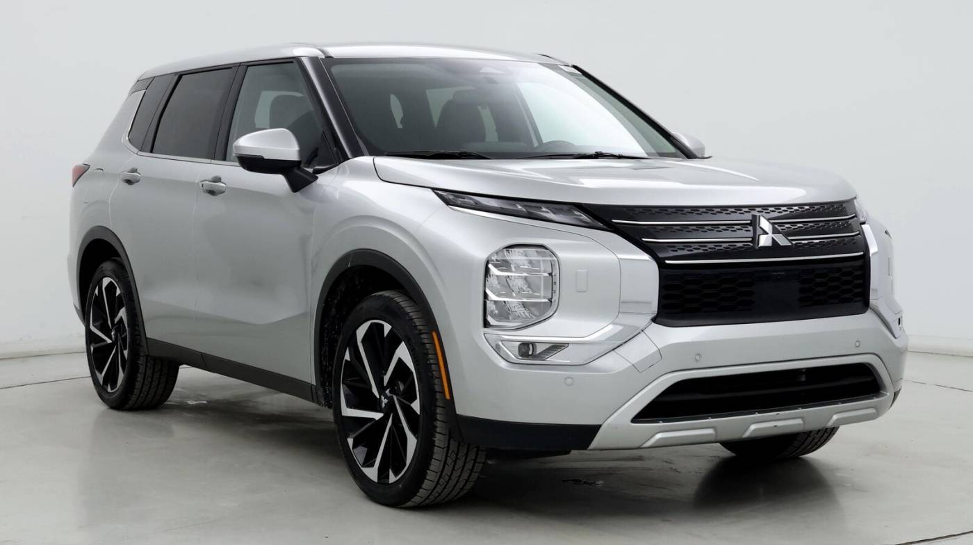 2024 Mitsubishi Outlander SE — SUV — 33,023 mi — Indianapolis, IN