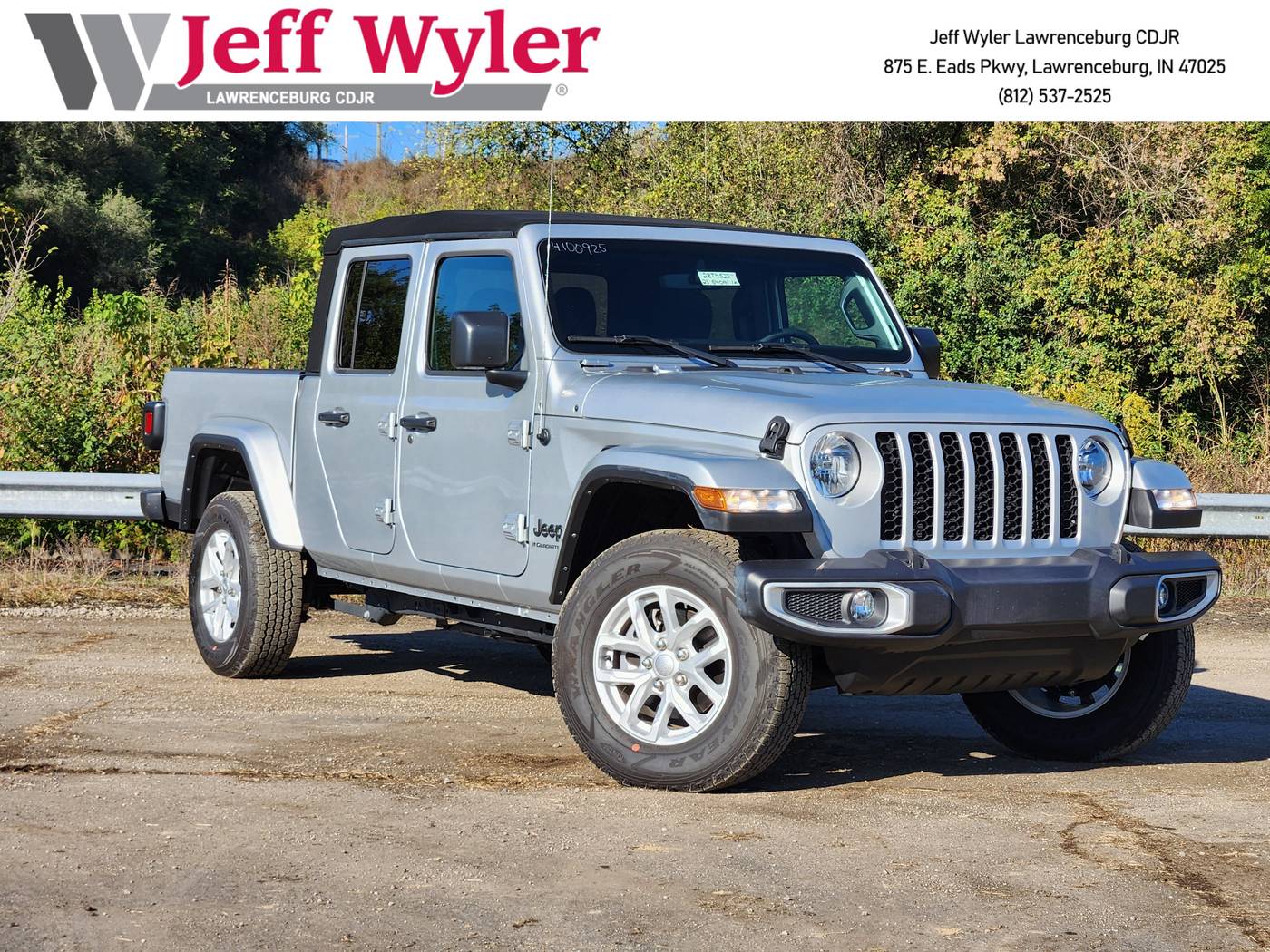2023 Jeep Gladiator Sport S — Pickup Truck — 1,435 mi — Lawrenceburg, IN