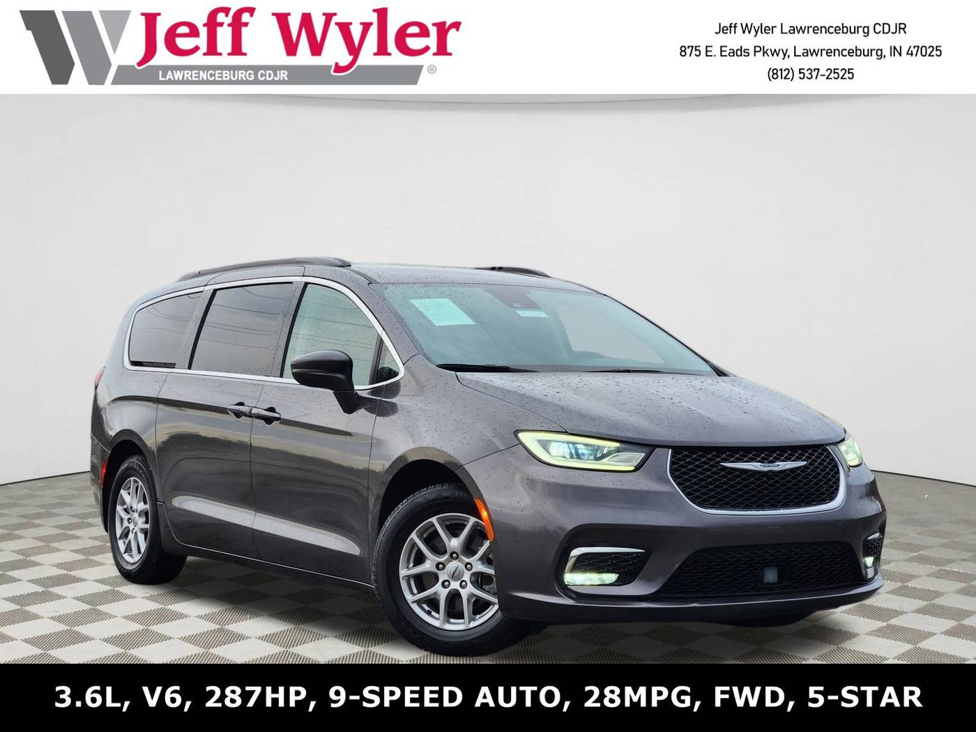 2022 Chrysler Pacifica Touring L — Minivan — 65,028 mi — Lawrenceburg, IN